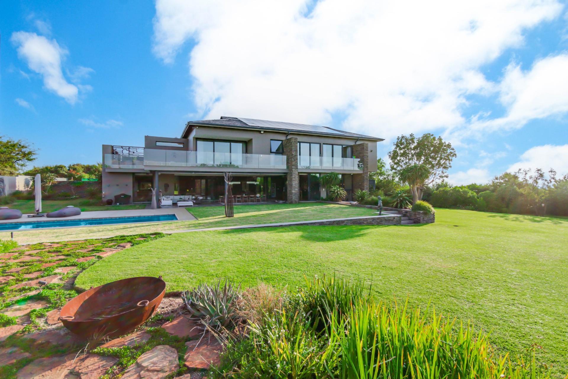 A luxurious and sustainable lifestyle — photograph 2