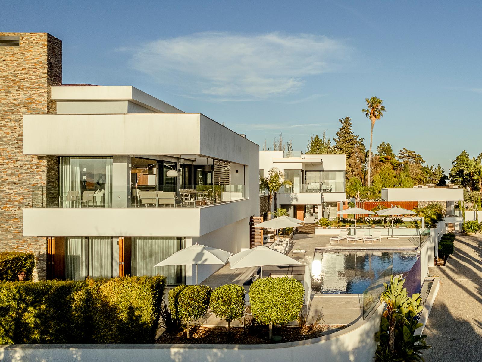 House in Lagoa (80999) — photograph 2