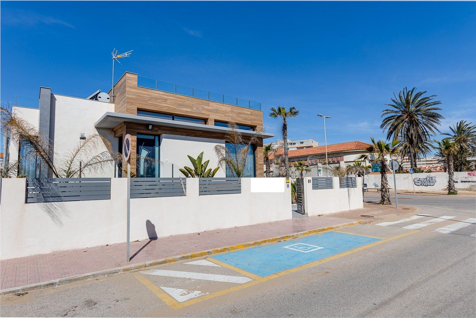 Apartments in La Mata, Torrevieja (ALC-00392) — photograph 3