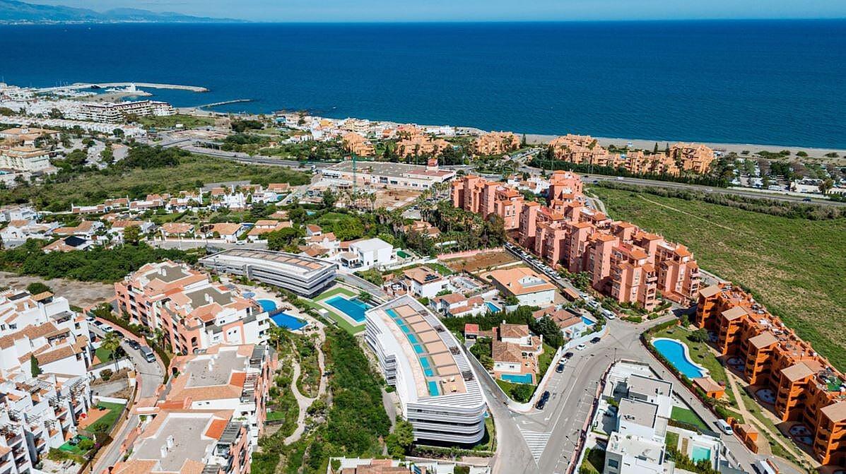 Apartments in La Duquesa, Manilva (AGP-01081) — photograph 4